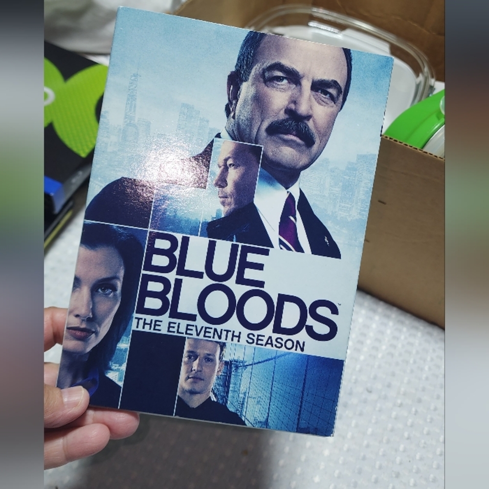 BLUE BLOODS EUC BLU-RAY SEASON 11 DVD SET